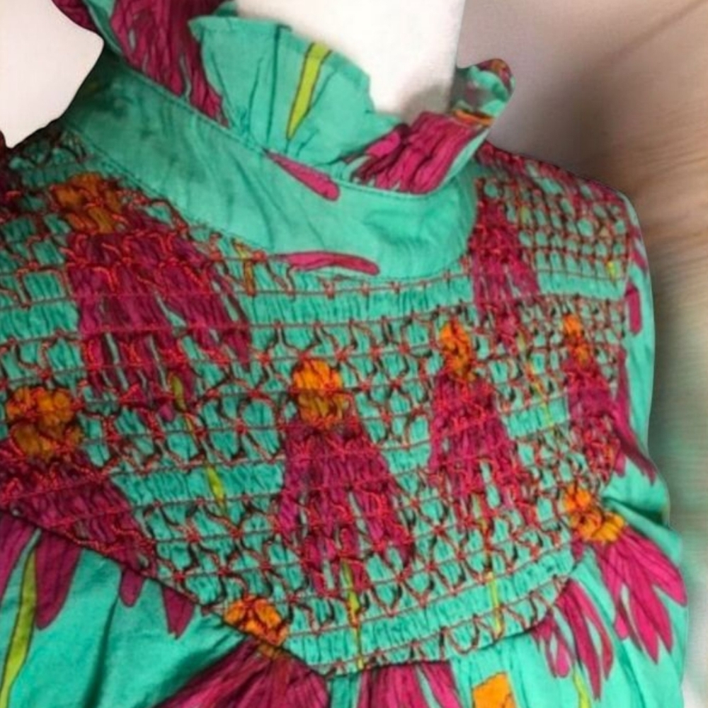 Victoria Dunn Popping Posey Long Sleeve Smocked Neck Blouse Size XS - Picture 4 of 7
